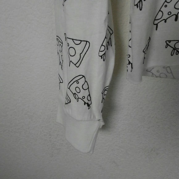 3/30 NWT PIZZA Long Sleeved Hoodie Tee Shirt Size L - Picture 4 of 6